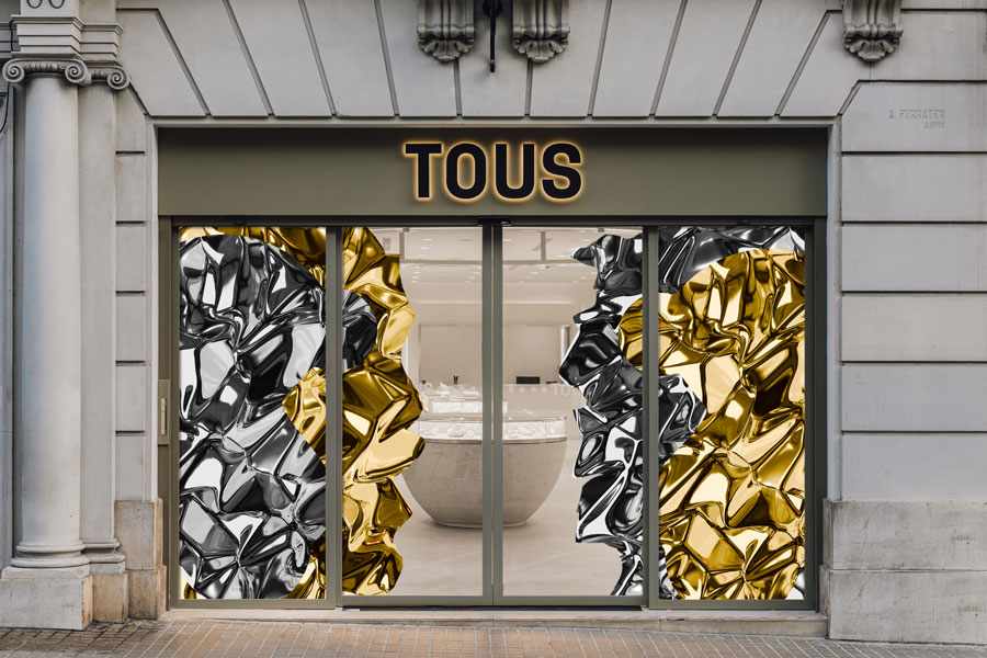 Tous 40 bear